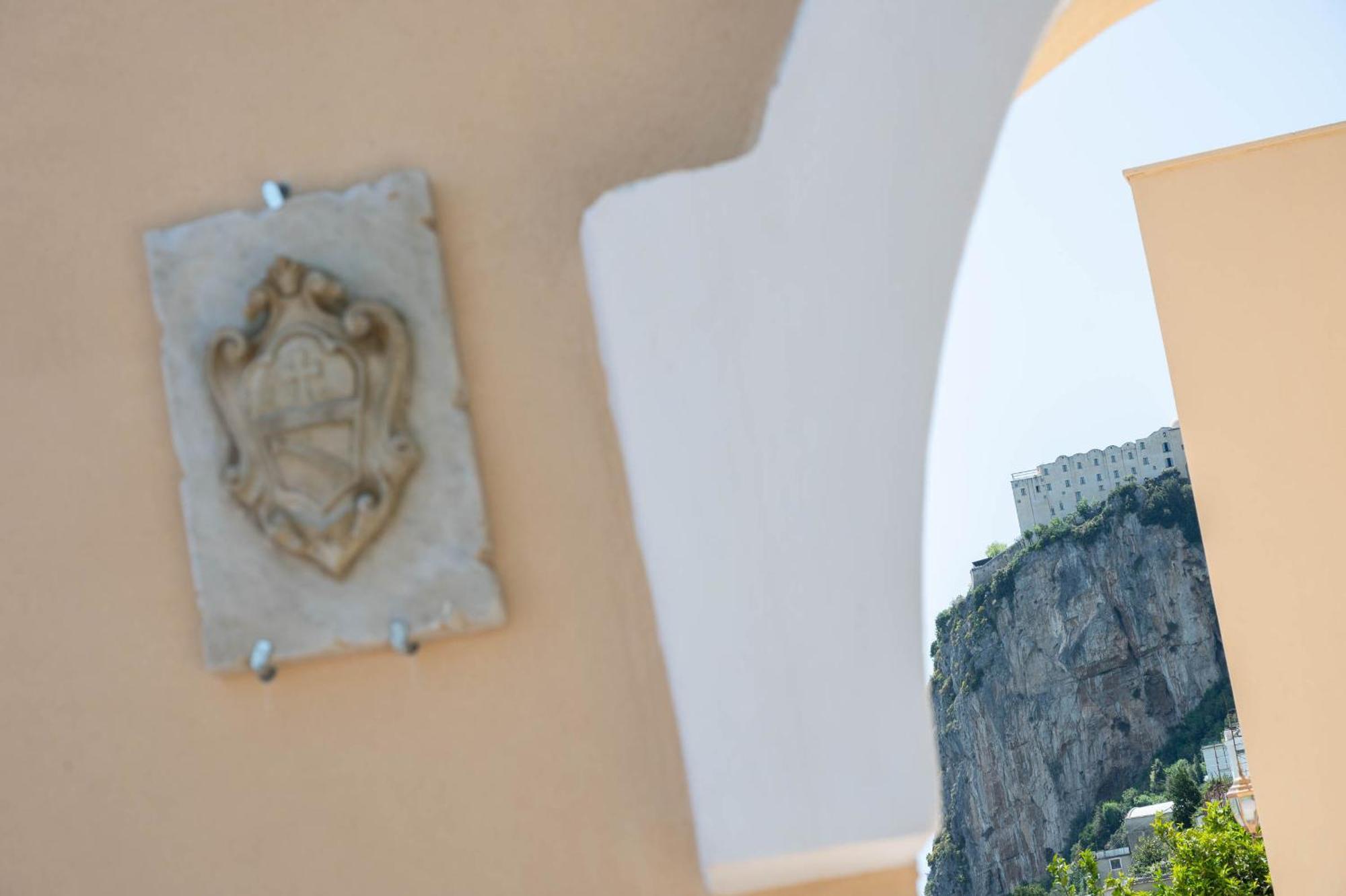 Villa Torre Del Califfo Amalfi Relais Exterior foto